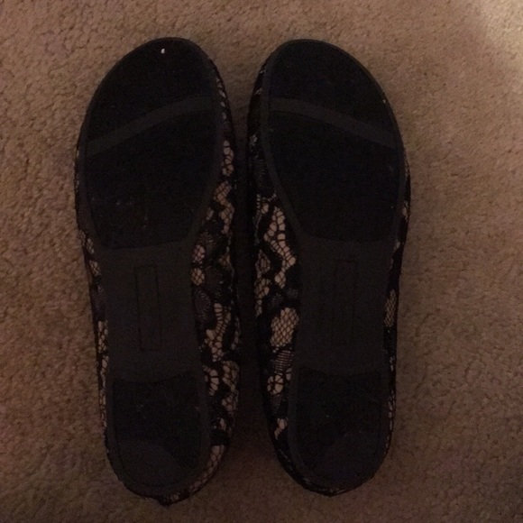 American Eagle AE lace flats - Picture 3 of 4